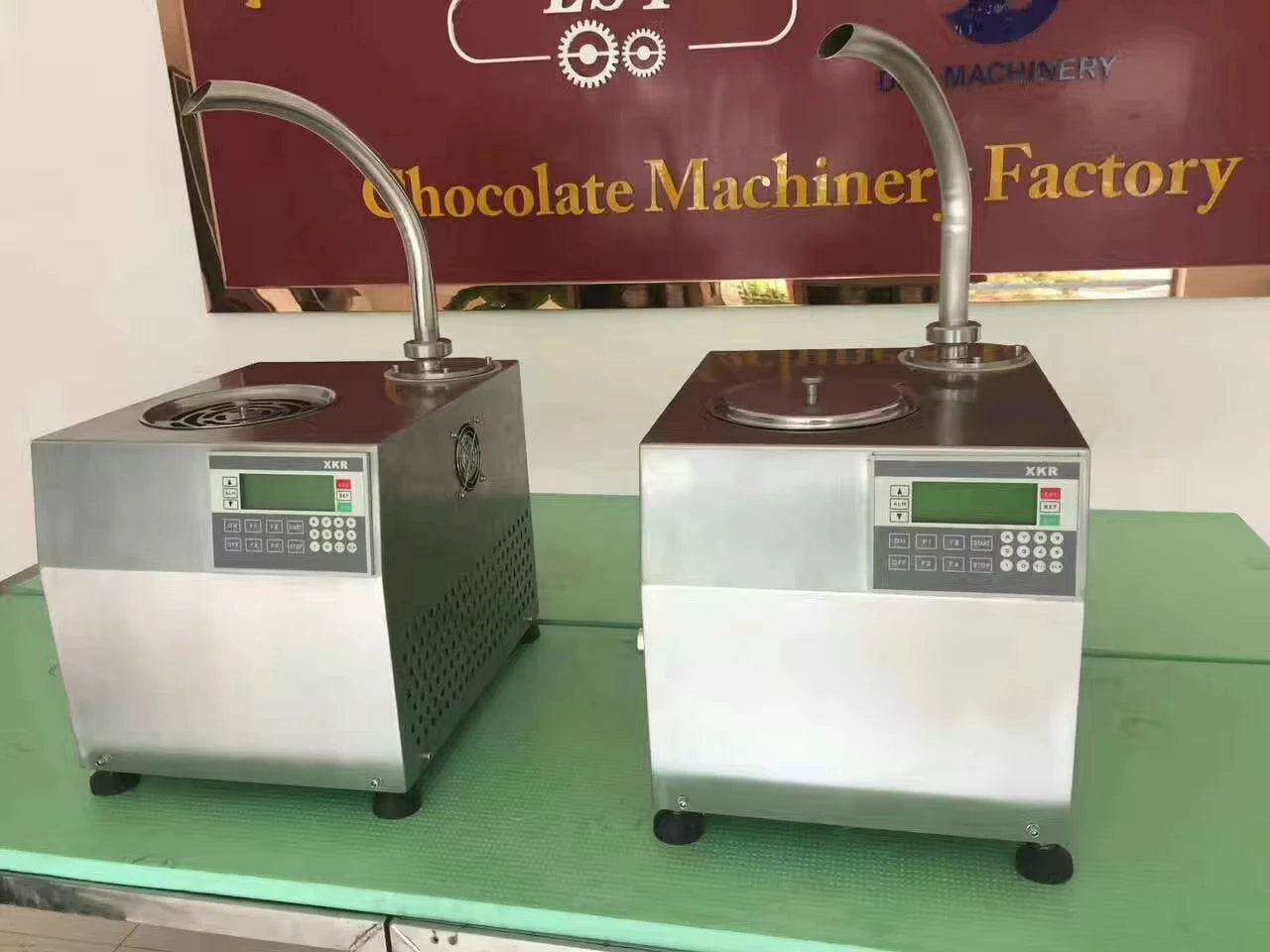 Commercial Automatic Chocolate Dispenser - Hot Chocolate Machine for Café, Bakery