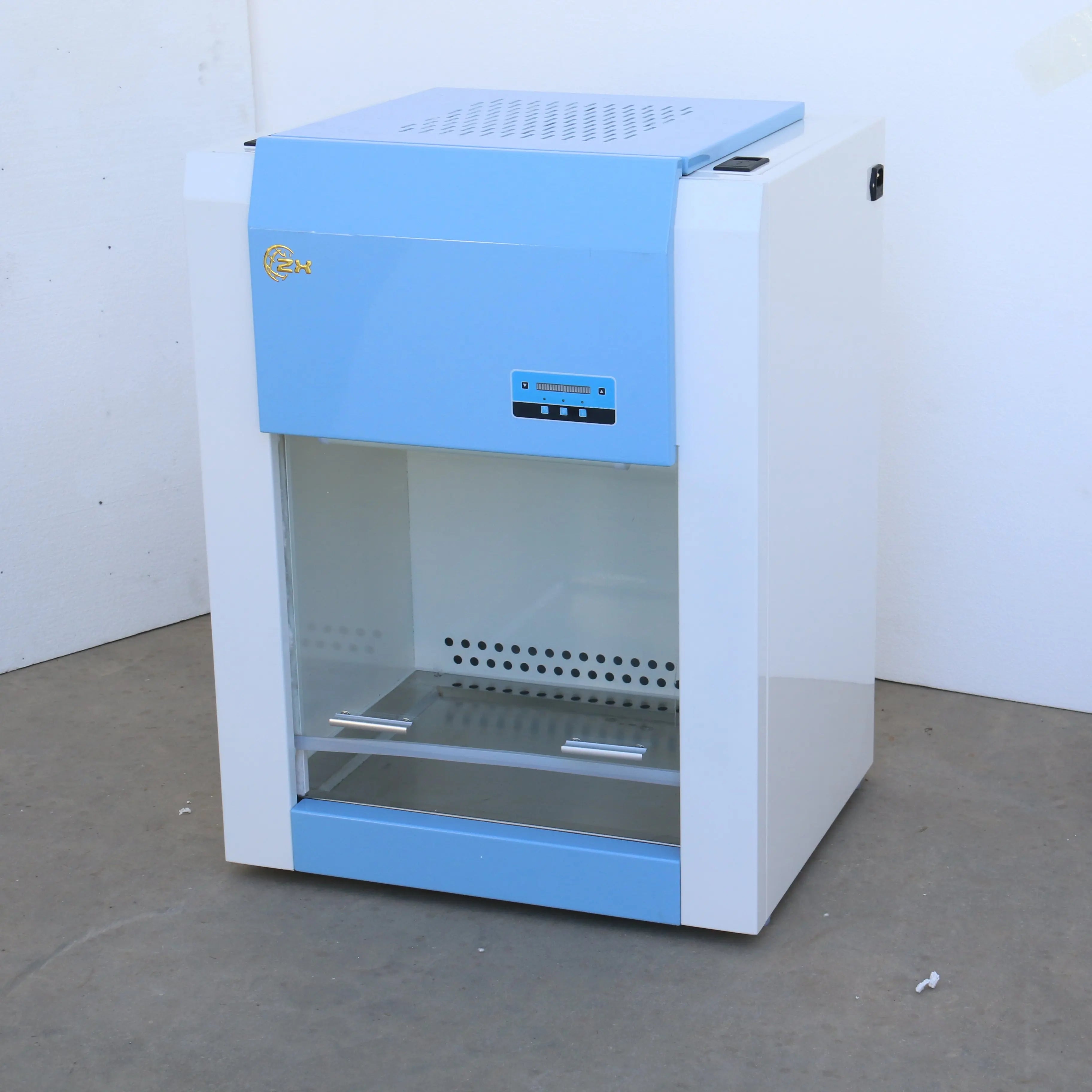 Laboratory Good Price Desktop Clean Bench Laminar Flow Cabinet Medical, For The Pharmaceutical Industry For Biological Hazards