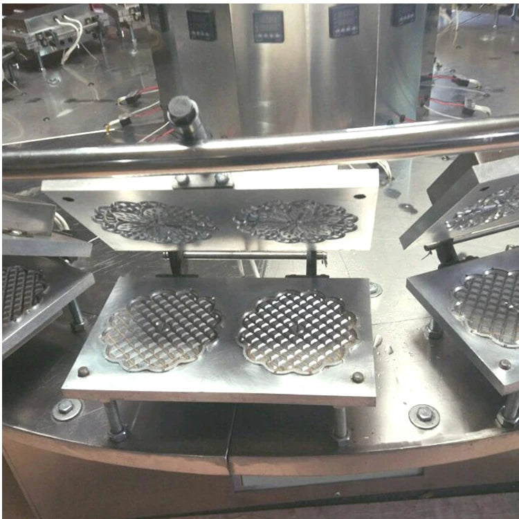 Customized Small Commercial Stroopwafel Line High Efficiency Ice Cream Cone Crispy Egg Roll Waffle Maker Top Selling