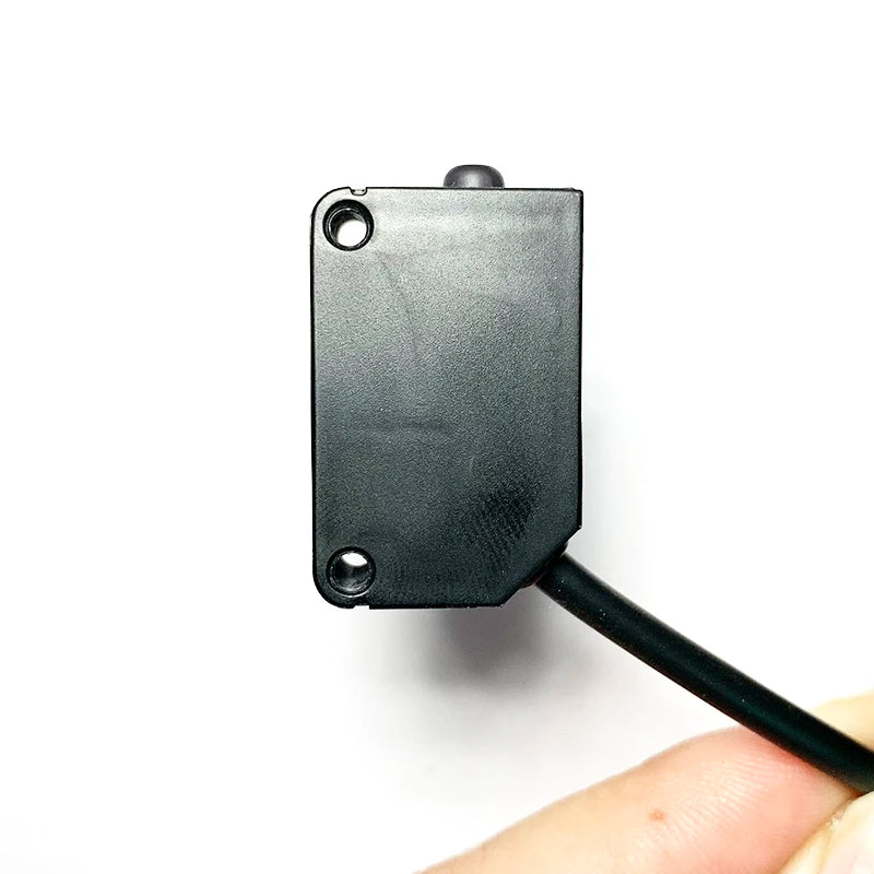 Small Laser Diffuse Reflection Photoelectric Switch PZ-D41 PZ-D42 Small Size Square Retro-reflective Sensor 5V12V24V