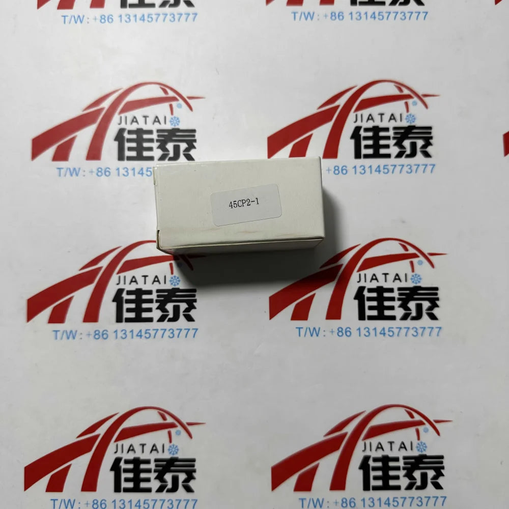 new for  Precision air conditioning low pressure sensor 45CP2-1