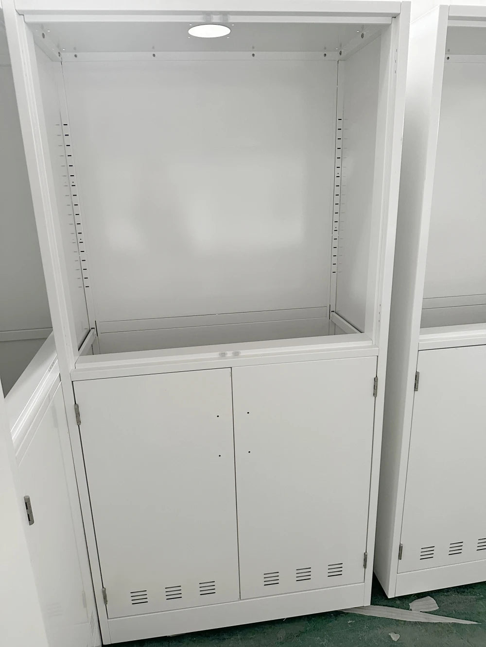 Lab Furniture Steel Laboratory Chemical Reagent Storage Cabinet